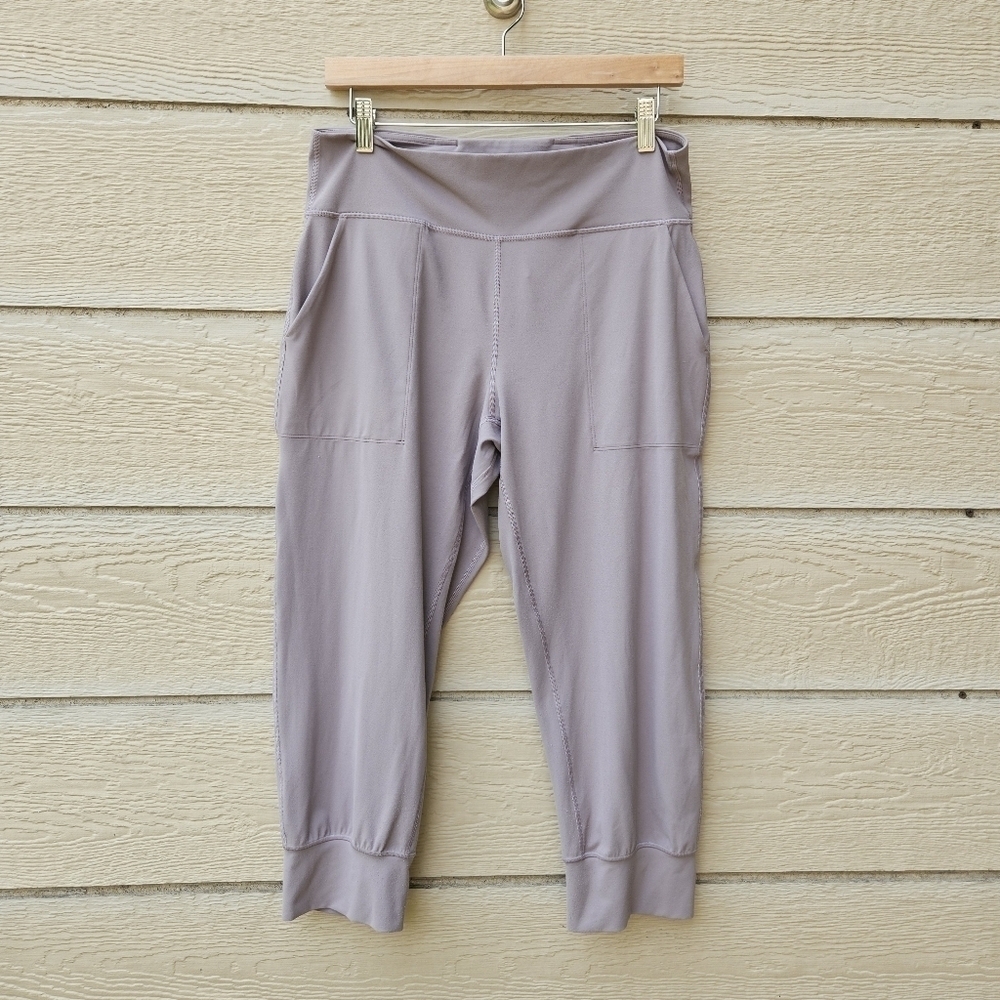 Lululemon Align Jogger Crop 23 in Violet Verbena size 12